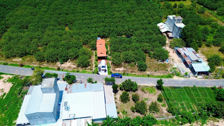 Bán Đất 1500m2 có sẵn 100 m2 thổ cư giá 1.7 tỷ tại đường Trừ Văn Thố Xã Trừ Văn Thố Huyện Bàu Bàng Bình Dương