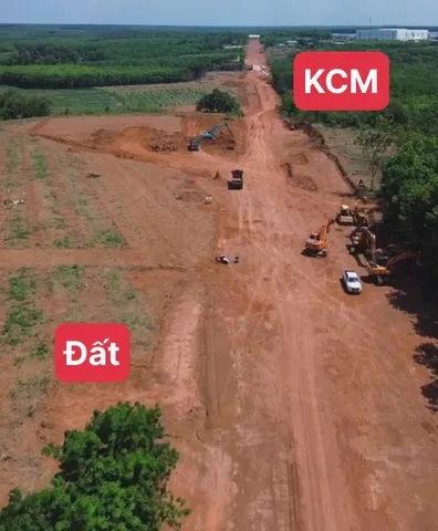 Bán Đất 400m2 có sẵn 200 m2 thổ cư giá 320 triệu tại Xã Tân Tiến Huyện Đồng Phú Bình Phước