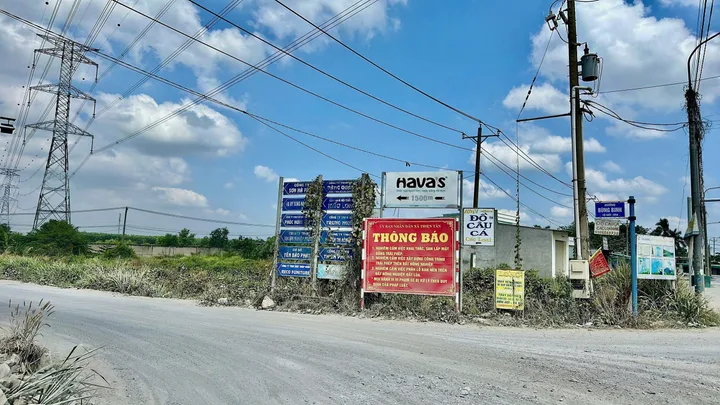 Bán Kho, nhà xưởng 4400m2 giá 18 tỷ tại Đường Hoàng Văn Bổn Xã Thiện Tân Huyện Vĩnh Cửu Đồng Nai