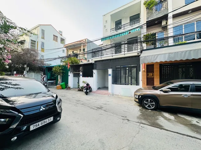 Bán Nhà riêng 54.8m2 có sẵn 54.8 m2 thổ cư giá 7 tỷ tại Đường Lương Thế Vinh Phường Phước Long Thành phố Nha Trang Khánh Hòa