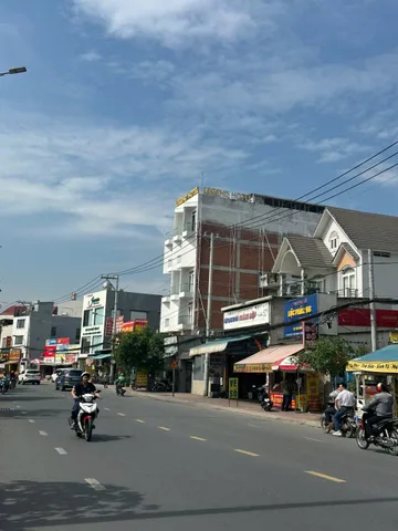 BÁN NHÀ MẶT TIỀN HOÀNG DIỆU 2, GẦN GAMETRO SỐ 1 - THỦ ĐỨC - 7X30M ( HẦM + 6 TẦNG ).