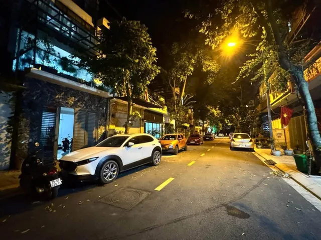 Bán Nhà riêng 85m2 có sẵn 85 m2 thổ cư giá 20 tỷ tại Đường Xuân La Phường Xuân La Quận Tây Hồ Hà Nội