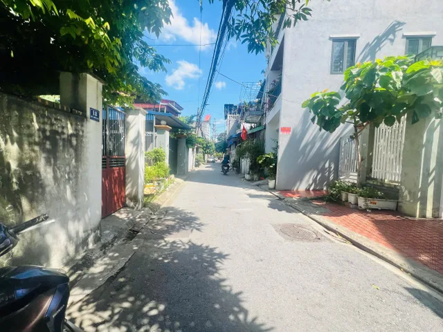 🔥 BÁN LÔ GÓC ĐẸP – AN LẠC, HỒNG BÀNG 51m² Giá: 2,45 tỷ
LH 0979087664