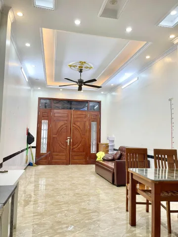 Nhà Phú Đô, Nam Từ Liêm SẠCH ĐẸP, FULL ĐỒ 40m x 5T giá 13.5 triệu