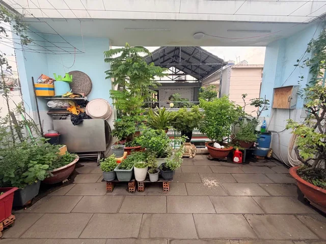 Bán Nhà riêng có sẵn 38.5 m2 thổ cư giá 5.8 tỷ tại đường Lê Văn Sỹ - Phường Tân Sơn Hòa TP. Hồ Chí Minh