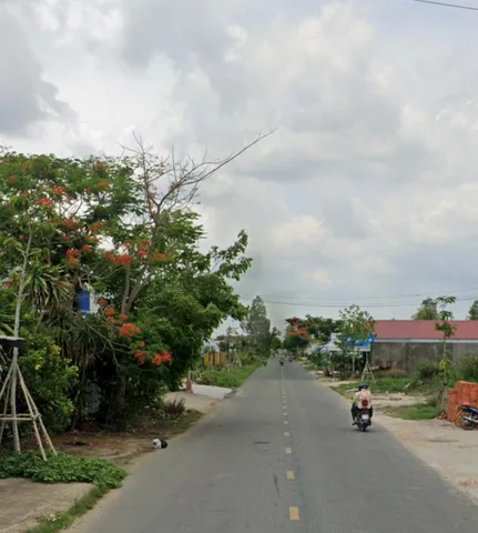 Bán Đất 3772m2 có sẵn 100 m2 thổ cư giá 42 tỷ tại Đường Phạm Hùng - Chọn - Phường Sóc Trăng Cần Thơ