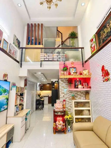 Bán Nhà riêng 33m2 có sẵn 33 m2 thổ cư giá 4.9 tỷ tại đường Lạc Long Quân Phường 08 Quận Tân Bình TP. Hồ Chí Minh