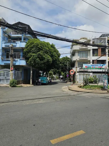 Bán Nhà riêng 116m2 có sẵn 280 m2 thổ cư giá 12.9 tỷ tại Đường Nguyên Hồng Phường 11 Quận Bình Thạnh TP. Hồ Chí Minh