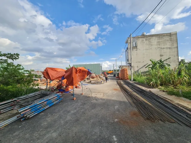 Bán Đất 62m2 có sẵn 62 m2 thổ cư giá 4 tỷ tại Đường Trường Lưu Phường Trường Thạnh Quận 9 TP. Hồ Chí Minh