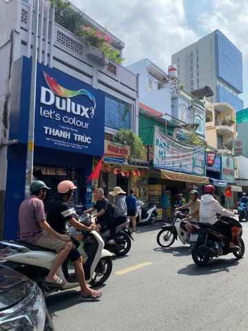 Bán Nhà Mặt Tiền 32 Thích Quảng Đức, P.5, Phú Nhuận
