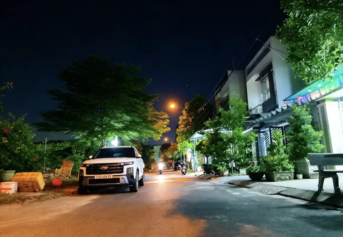 MẶT TIỀN LIÊN CHIỂU - ĐÀM THANH 2 VIEW CÔNG VIÊN– NHÀ 2 TẦNG 2 MÊ, GẦN BIỂN – CHỈ 4.3X TỶ