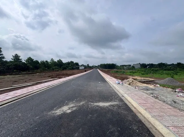CHỈ 40 NỀN F0 MẶT TIỀN HƯƠNG LỘ 15 GIÁ CỰC HỜI