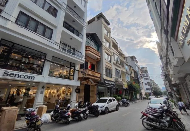 ⭐️Chính chủ bán nhà mặt phố Trần Đăng Ninh, vị trí đẹp, trung tâm Hà Đông, HN; 0915869855
