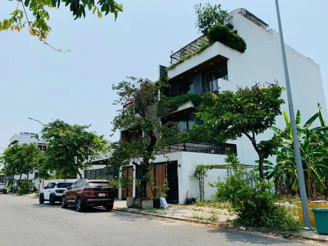 BÁN GẤP ĐẤT FPT ĐÀ NẴNG – 180M² – MẶT TIỀN GẦN 8M – CHỈ NHỈNH 7 TỶ!