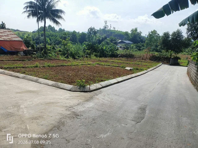 Duy nhất 1 lô đất gần 120m2 giá hơn 400tr. Sẵn sổ tại thị trấn Ba Hàng Đồi