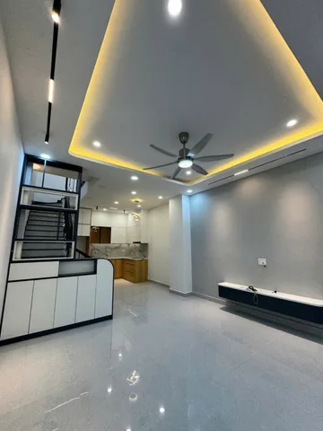 HUỲNH TẤN PHÁT Q7 75M2 3PN CÓ NGỦ TRỆT 5,2 TỶ