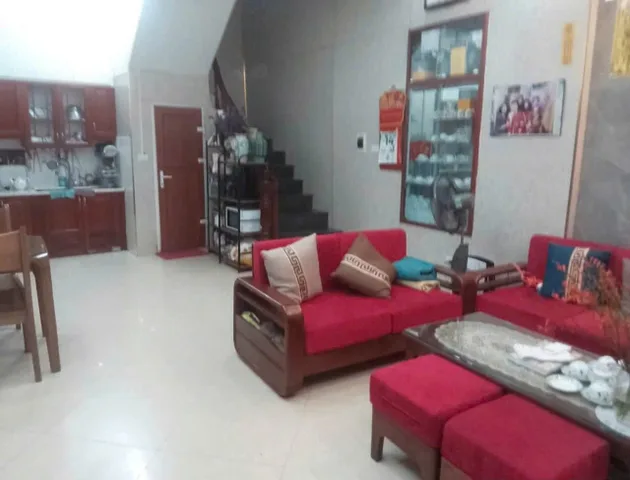 Cho thuê Nhà riêng 42m2 giá 12 triệu tại Ngõ Cống Trắng ,Phường Khâm Thiên Quận Đống Đa Hà Nội