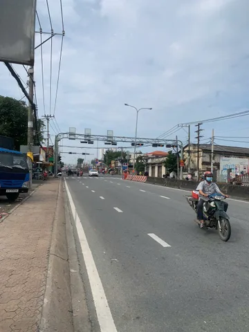 Cho thuê Mặt bằng kinh doanh 800m Góc 3 Mặt Tiền Đường Giang Văn Minh phường Thảo Điền  Quận 2 thành phố Hồ Chí Minh