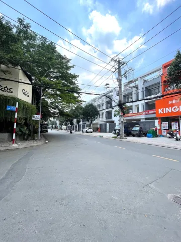 Bán Nhà riêng 80m2 có sẵn 80 m2 thổ cư giá 6.75 tỷ tại Đường Lâm Thị Hố Phường Tân Chánh Hiệp Quận 12 TP. Hồ Chí Minh