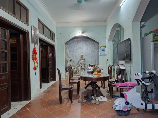 BÁN NHÀ DƯƠNG QUẢNG HÀM - 2 MẶT NGÕ - NGÕ THOÁNG ĐẸP - 20M RA PHỐ - BÁN ĐẤT TẶNG NHÀ
