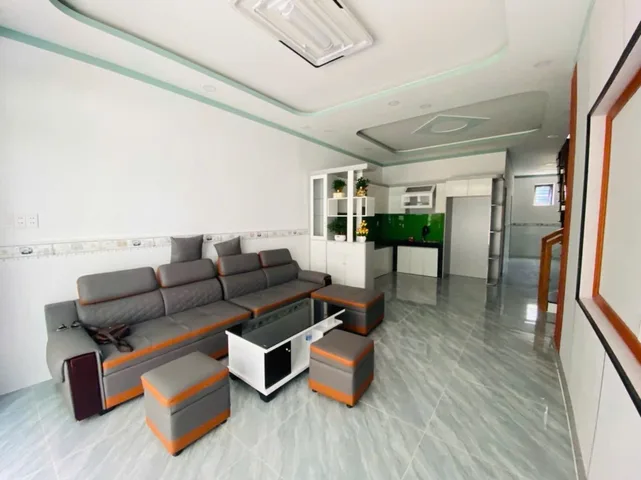 NHÀ 1 TRỆT 1 LẦU – GẦN NGÃ TƯ CHIÊU LIÊU DĨ AN – 4PN – HOÀN CÔNG ĐỦ – GIÁ 3.68 TỶ