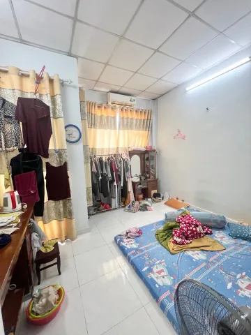 NGUYỄN QUÝ YÊM KẾ BÌNH PHÚ Q.6 40M² 2 TẦNG HẺM XE HƠI 5M 4,6 TỶ