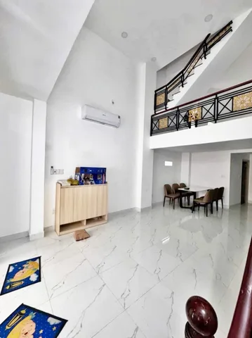 HUỲNH TẤN PHÁT TÂN THUẬN Q7 3 LẦU 3PN KHÔNG LỘ GIỚI 5,1 TỶ