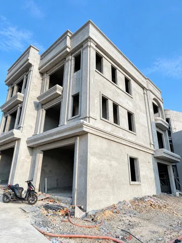 BÁN VÀI CĂN NHÀ 3,5 TẦNG NGÕ BÙI THỊ XUÂN,TRUNG TÂM CỘT 3,OTO TẬN NƠI , PHƯỜNG HẠ LONG