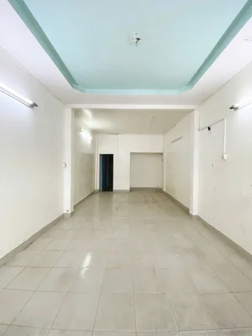 HXT THÔNG LẠC LONG QUÂN (P10, Q11) - 4PN 2WC - Hướng Đông - SHR - 9.X