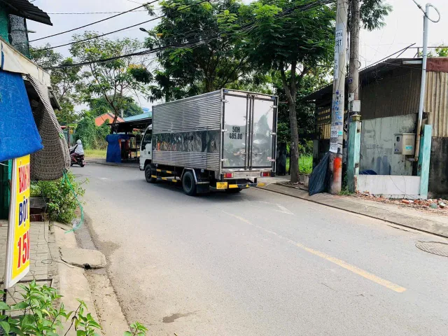 Bán Đất 13.7m X 25m thổ cư giá 10.5 tỷ tại Sẹc  Phan Văn Hớn Xã Bà Điểm TP. Hồ Chí Minh