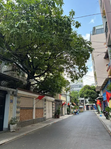 SIÊU PHẨM - CÁCH MẶT TIỀN VÀI BƯỚC CHÂN- THĂNG LONG CỘNG HOÀ -  67m2 - 4.8x15m -NHỈNH 13 TỶ.