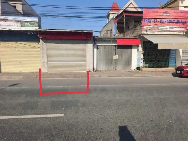 Bán Đất 100m2 giá 3.25 tỷ tại Lưu Kiếm.mặt đường QL 10 sẵn nha cấp 4.l/h:076.231.9990 e Thúy