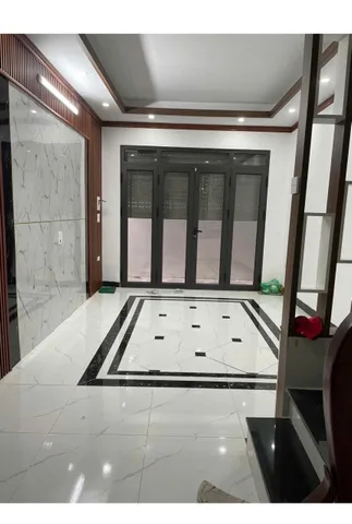 Cho thuê nhà MỚI ĐẸP, FULL ĐỒ ngõ 279 Đội Cấn, Ba Đình 32m x 5T (4 ngủ) giá 15 triệu