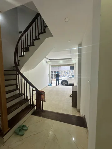 Cho thuê Nhà riêng tại  Phạm Văn Đồng Quận Bắc Từ Liêm Hà Nội 45M² 5 Tầng 5 Ngủ, Giá Thuê 22tr