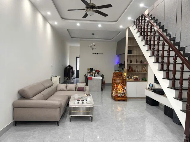 🔥 SẬP HẦM HÒA XUÂN – NHÀ 2 TẦNG MỚI ĐẸP CHIỀU LÒNG MỌI CẢM XÚC – GIÁ CHỈ NHỈNH 5 TỶ! 🔥