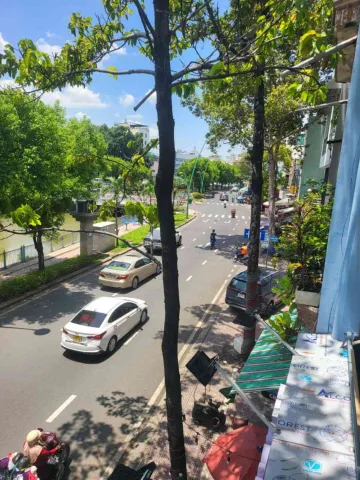 SIÊU PHẨM - MẶT TIỀN KINH DOANH CỰC HIẾM HOÀNG SA - VỈA HÈ 5M RỘNG - 4 TẦNG BTCT - 29M2,  4PN FULL NỘI THẤT - CHỉ NHỈNH 8.X TỶ.
