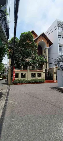 TRƯỜNG SƠN - HẺM XE HƠI THÔNG TỨ PHÍA - NGANG 4.1 NỞ HẬU - 3 TẤM BTCT - VỊ TRÍ ĐẮC ĐỊA NGAY SÂN BAY TSN - NHỈNH 8 TỶ
