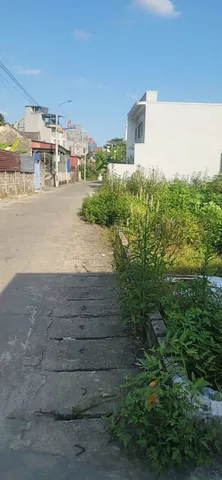 Bán 2 lo Đất 83m2  và 82.7 m giá 1.08 tỷ tại Phù Ninh đường thôn thông . L/h:076.231.9990 e Thúy