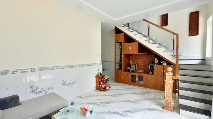 HIỆP BÌNH CHÁNH 102M² NGANG 6M 2 TẦNG HẺM XE HƠI 6,5 TỶ