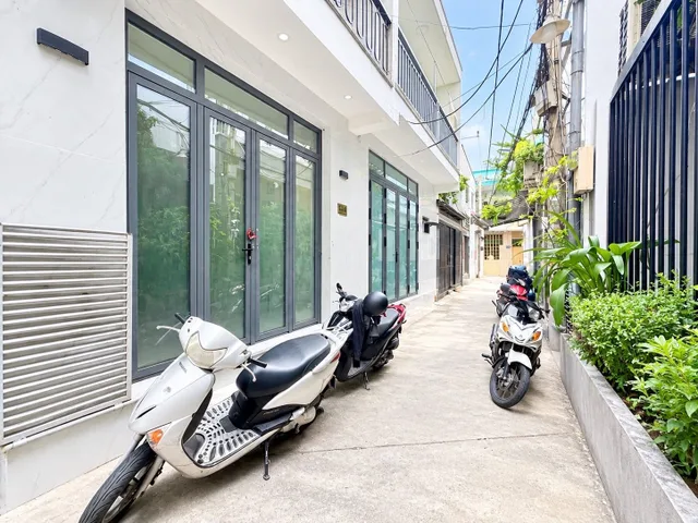 Bán Nhà riêng 46m2 có sẵn 46 m2 thổ cư giá 6.5 tỷ tại Đường Trường Sa Phường 14 Quận 3 TP. Hồ Chí Minh