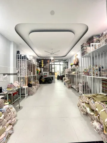 BÁN NHÀ BÀNH VĂN TRÂN - NHÀ MỚI - 4.6X18 - 79M2 - 4 TẤM BTCT - NHỈNH 9 TỶ