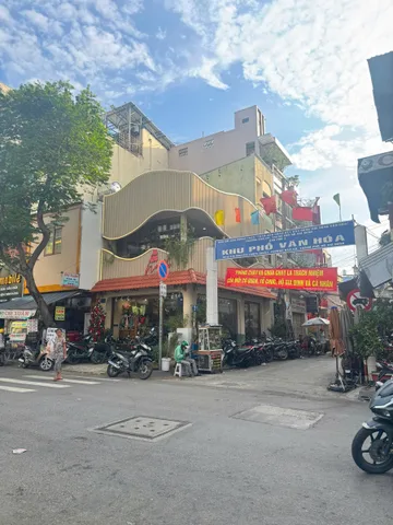 BDS HVL  NHÀ MẶT TIỀN 213 NGUYỄN THIỆN THUẬT, PHƯỜNG BÀN CỜ, QUẬN 3