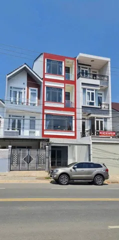 Cho thuê Nhà 6 phòng ngủ có thang máy, sân đậu ô tô giá 20 triệu tại Đường Đankia Phường 7 Thành phố Đà Lạt Lâm Đồng