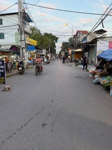 Bán Đất 100m2 có sẵn 100 m2 thổ cư giá 6.45 tỷ tại Xã Nghĩa Trụ Huyện Văn Giang Hưng Yên