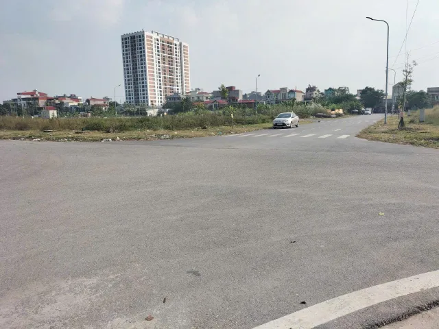 ⛳Bán Lô Dcdv Khắc Niệm Dãy Lo5, Làn 2 Đường 27m Mt 5.5m Dt 92m2 Giá 7.6 Tỷ lh e Điệp 0395777369