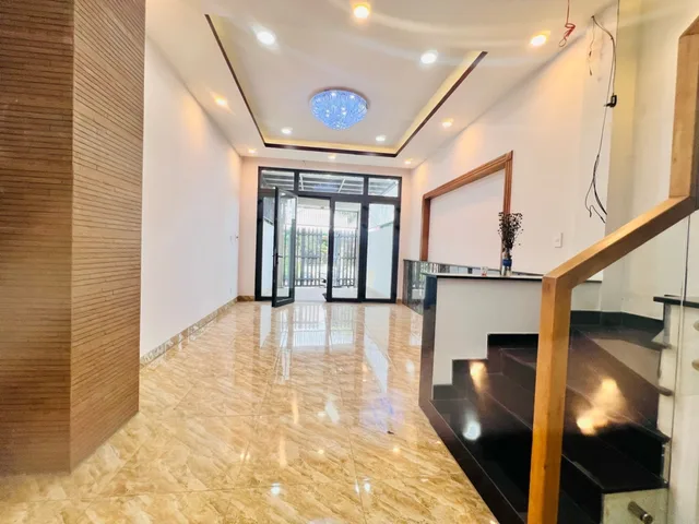 🏡 BÁN NHÀ LINH XUÂN – HẺM XE HƠI – 82M² – 3 TẦNG – 6,1 T