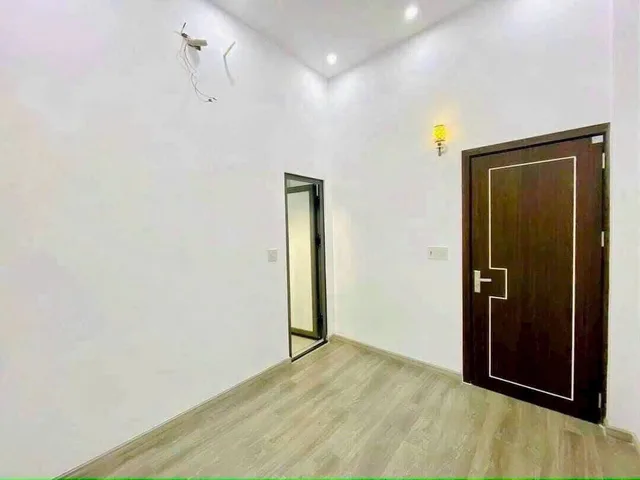 NHÀ RỘNG ĐẸP – THOÁNG MÁT – 3PN – 2WC