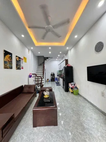 Cho thuê Nhà riêng 35m2 giá 13 triệu tại Đường Hữu Hưng Phường Tây Mỗ Quận Nam Từ Liêm Hà Nội