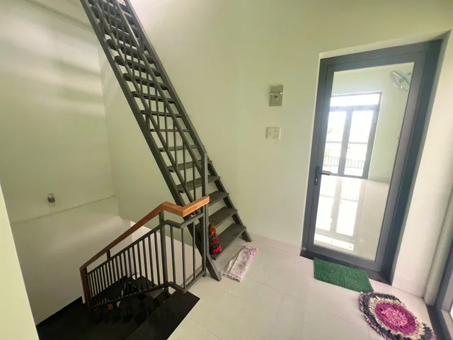 Bán nhà 2 tâng Lư Cấm ngọc hiệp. Dt 210m2. Giá 4.2ty