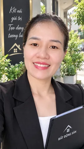 💥 NHÀ TÂN KỲ TÂN QUÝ - CẤP 4 SẴN 5 PHÒNG TRỌ - DÒNG TIỀN 10TR/THÁNG - DT: 107.4m2 - 6.1x18m - GẦN AEON TÂN PHÚ , SỔ HỒNG RIÊNG - 8 tỉ nhỉnh